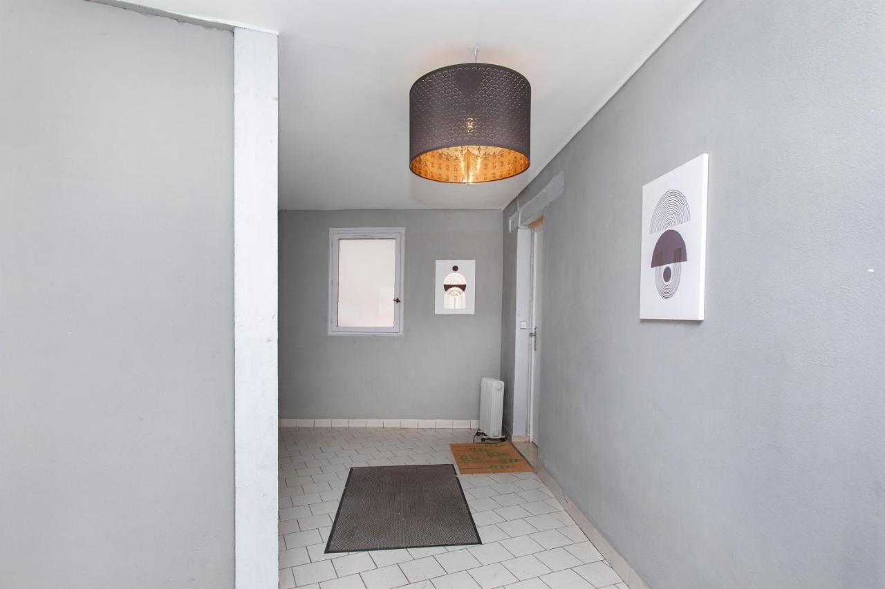 La Petite Terrasse - Appartement Spacieux بريون المظهر الخارجي الصورة